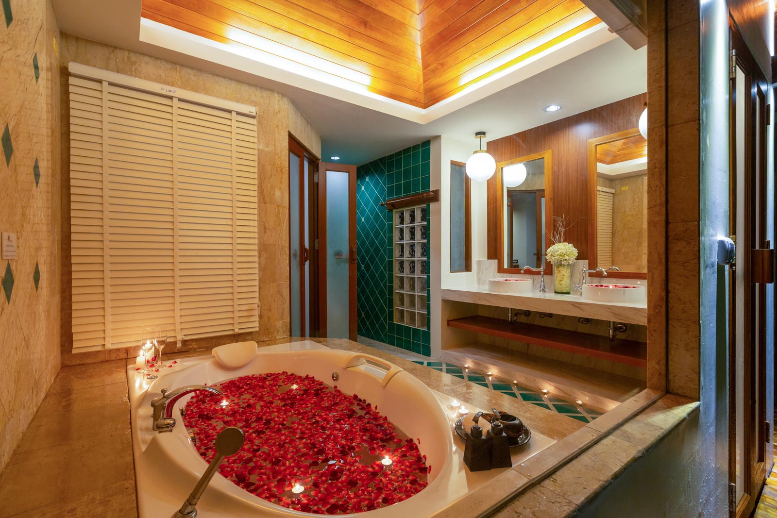 Luxury Suite Pool Villa